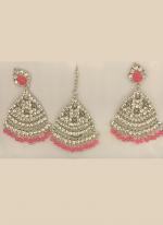 Pink Stone Studded Pasa Design Earrings With Maang Tikka