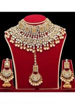 Golden Kundan Necklace Set With Earrings 