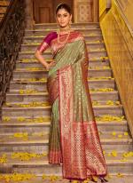 Green Banarasi Silk Tradional Wear Weaving Saree