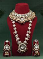   Bridal Wear  Maroon Green Color Kundan Dulhan Set