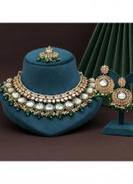   Wedding Wear  Green Color Kundan Necklace Set