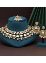   Wedding Wear  White Color Kundan Necklace Set