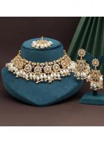   Wedding Wear  White Color Kundan Necklace Set