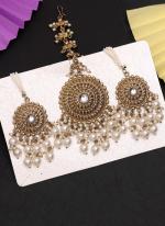   Bridal Wear  White Color Mirror Kundan Earrings With Maang Tikka