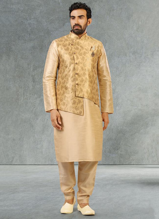 Gold Jaquard banarasi silk Party Wear Fancy Kurta Pajama With Jacket