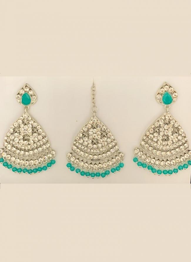 Firozi Stone Studded Pasa Design Earrings With Maang Tikka