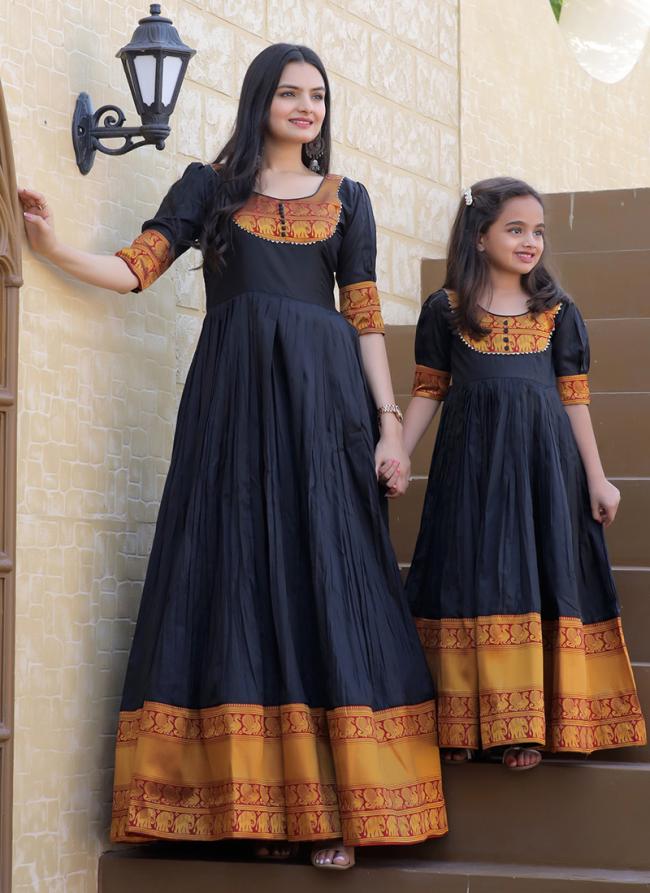 Black Silk Traditional Wear Weaving Combo Gown