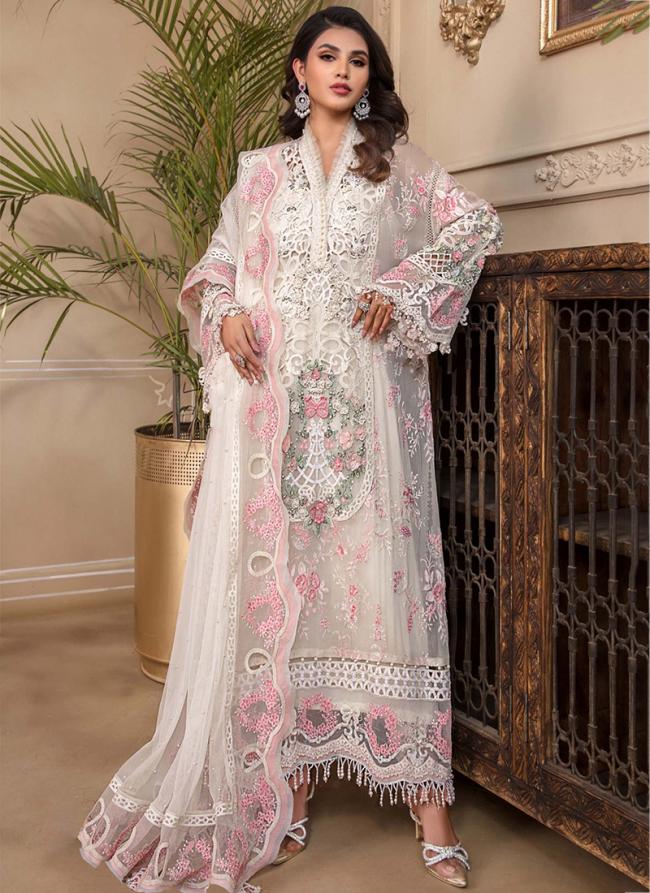 Off White Faux Georgette Eid Wear Embroidery Work Pakistani Suit