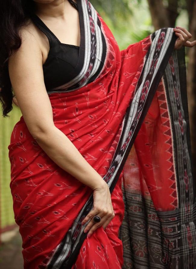 Red Black Linen Traditional Wear Digital Printed Saree