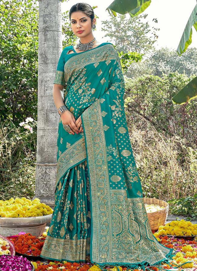 Firozi Banarasi Silk Traditional Wear Weaving Saree