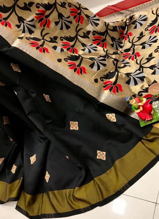 Black Cotton Silk Traditional Wear Weaving Saree