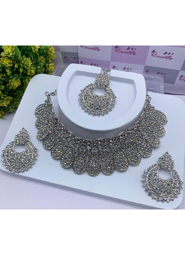 Alloy Silver Plated Necklace Set