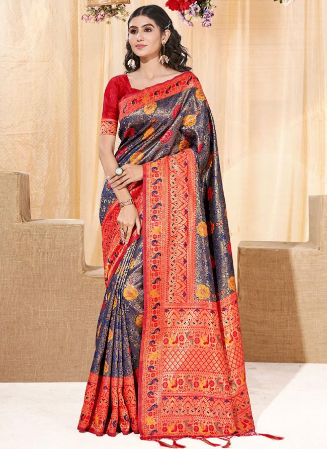 Grey Silk Traditional Wear Kanjivaram Saree