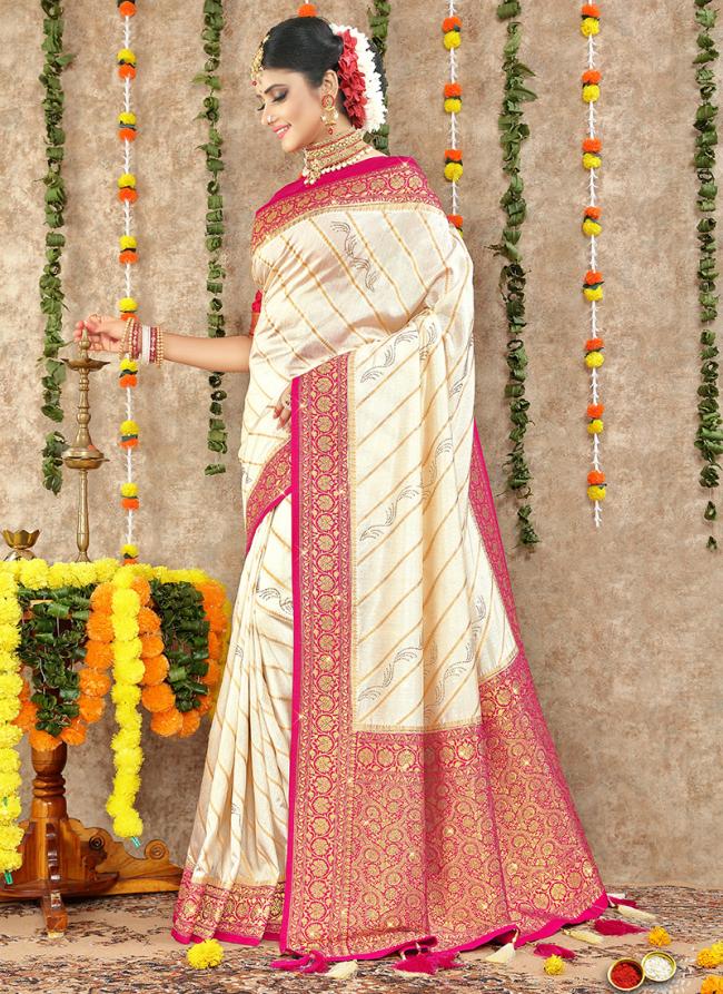 Cream Dark Pink Silk Traditional Wear Weaving Saree