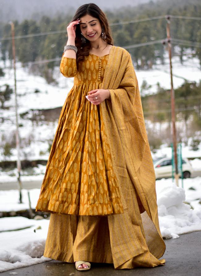 Yellow Pure Muslin Tradional Wear Digital Printed Readymade Salwar Suit
