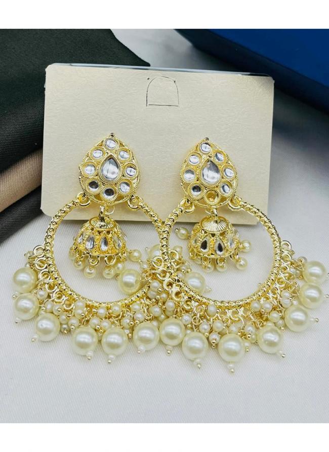   Wedding Wear  Golden Kundan Pearl Earrings