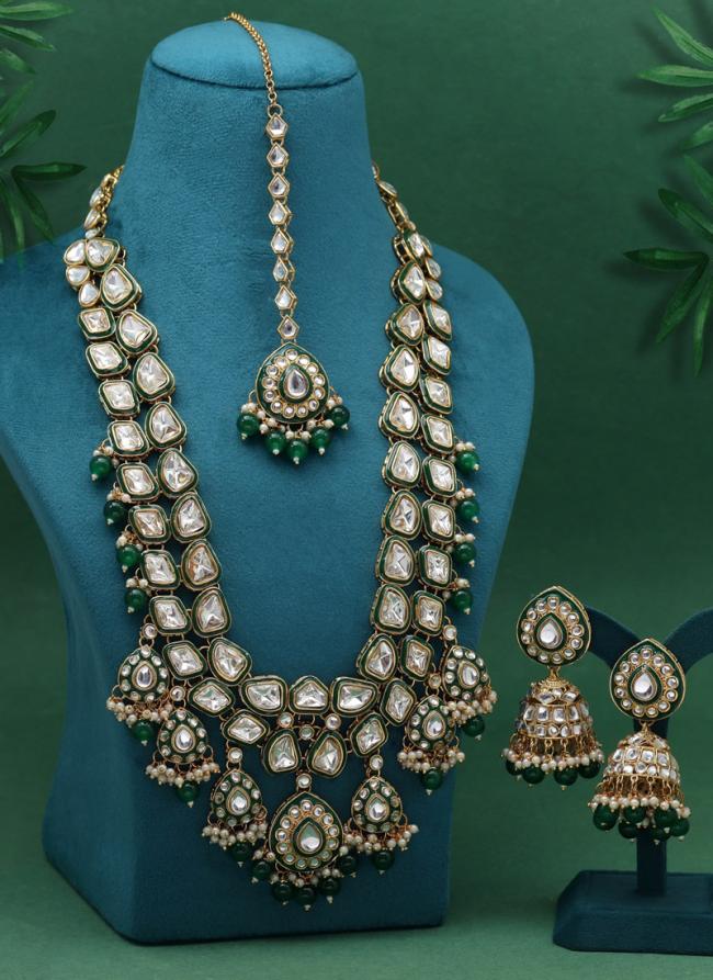   Bridal Wear  Green Color Meena Work Kundan Necklace Set 