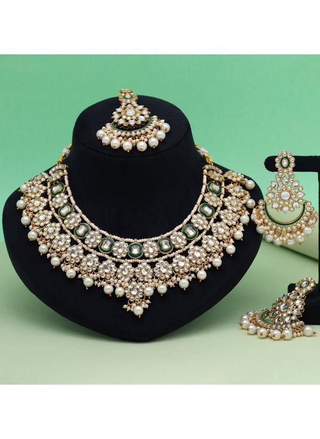   Bridal Wear  White Color Meena Work Kundan Necklace Set 