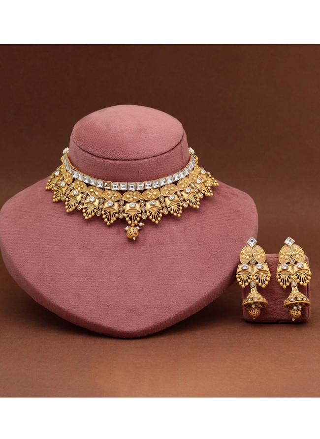   Wedding Wear  Gold Color Choker Matte Gold Rajwadi Temple Necklace Set 