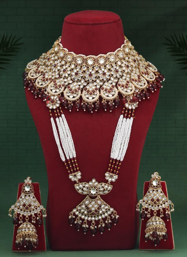   Bridal Wear  Maroon Color Kundan Dulhan Set