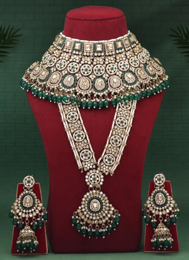   Bridal Wear  Green Color Kundan Dulhan Set