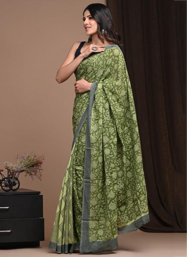 Green Cotton Mul Sarees Party Wear Digital Printed Saree