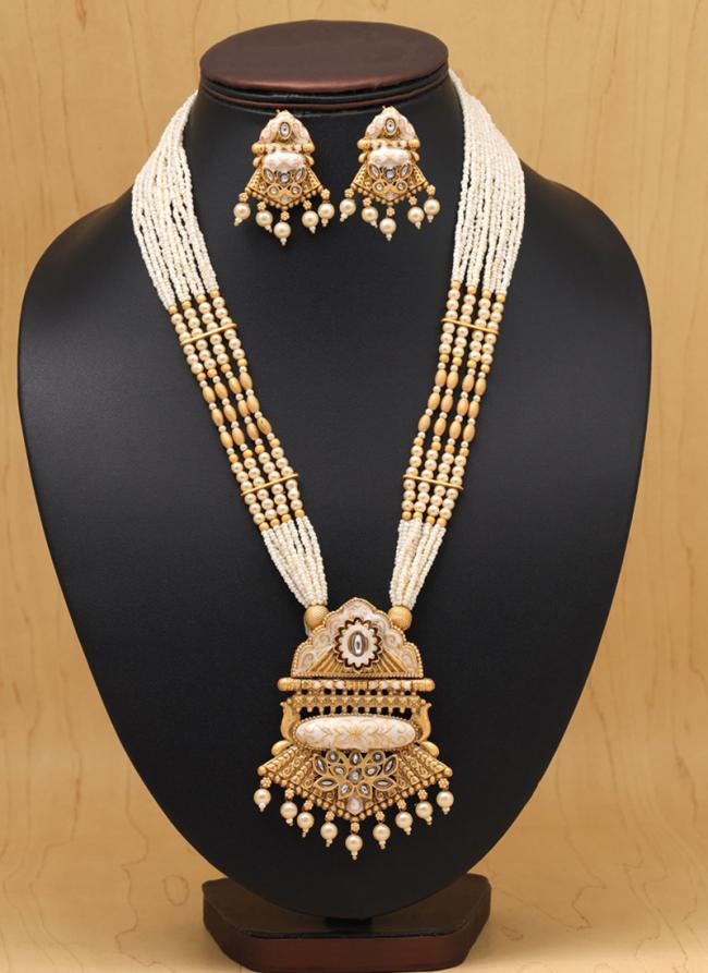   Bridal Wear  Golden Colour Matte Gold Necklace Set