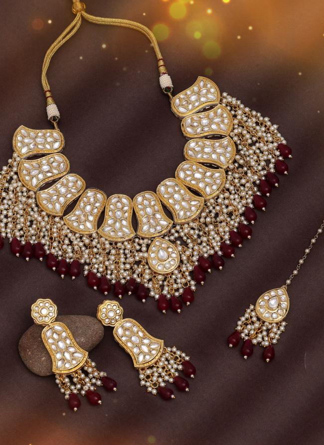   Bridal Wear  Maroon Kundan Necklace Set