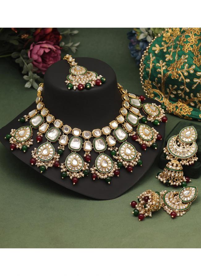   Wedding Wear  Maroon Green Color Kundan Necklace Set