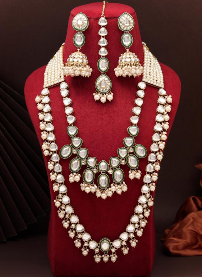   Bridal Wear  White Color Kundan Necklace Set