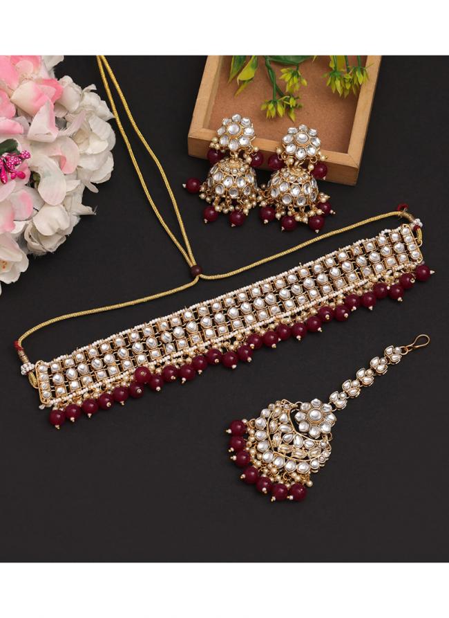   Wedding Wear  Maroon Color Choker Kundan Necklace Set