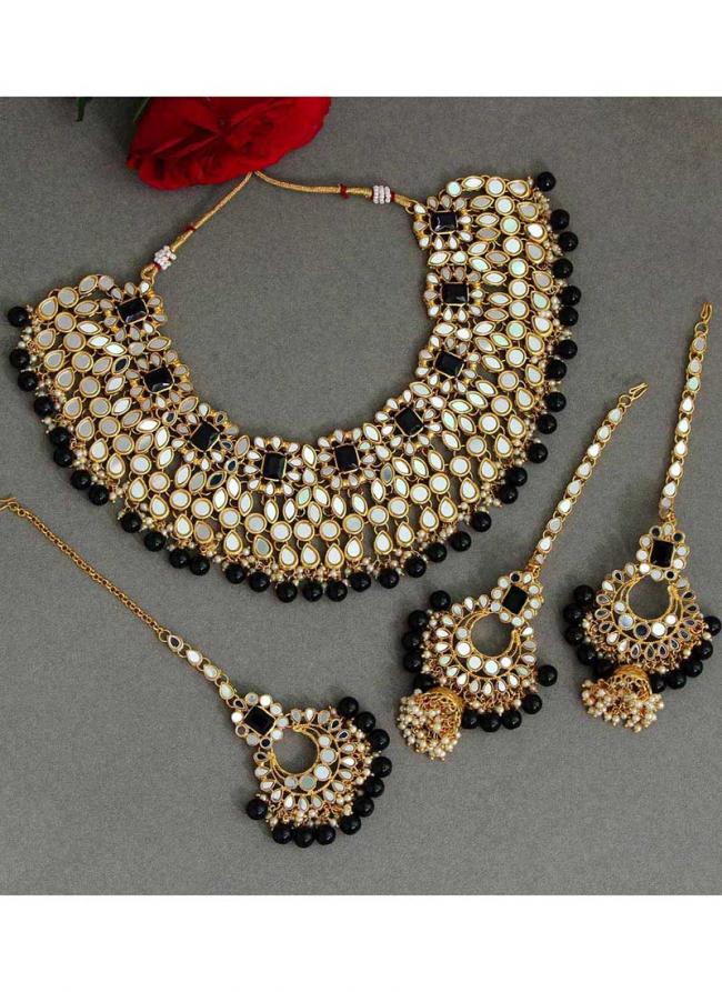   Bridal Wear  Black Color Kundan Mirror Necklaces Set