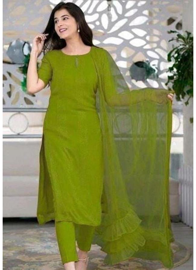 Rayon Green Casual Wear Embroidery Work Readymade Kurti Set